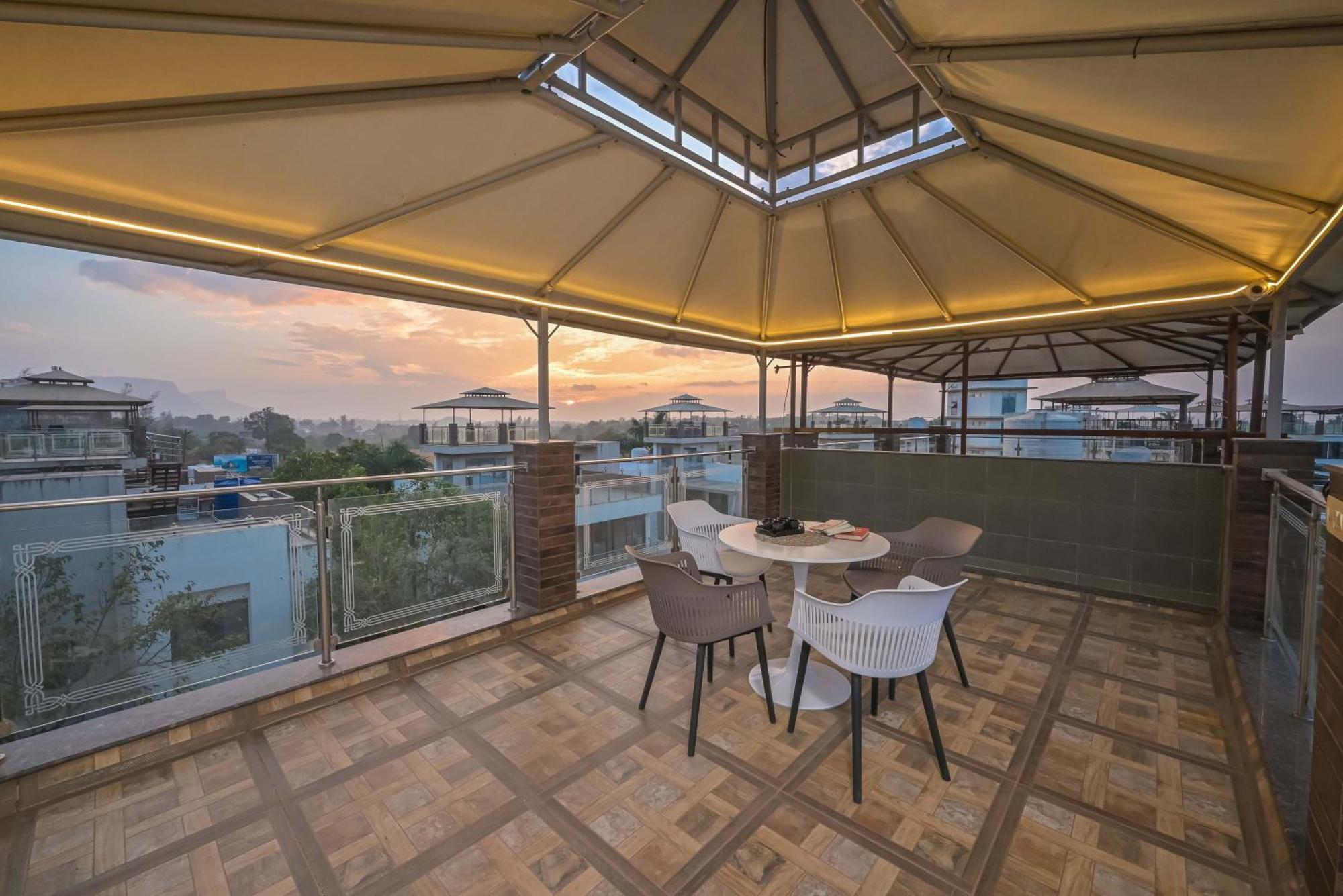 Azure Retreat Villa By Tropicana Stays Lonavala Dış mekan fotoğraf